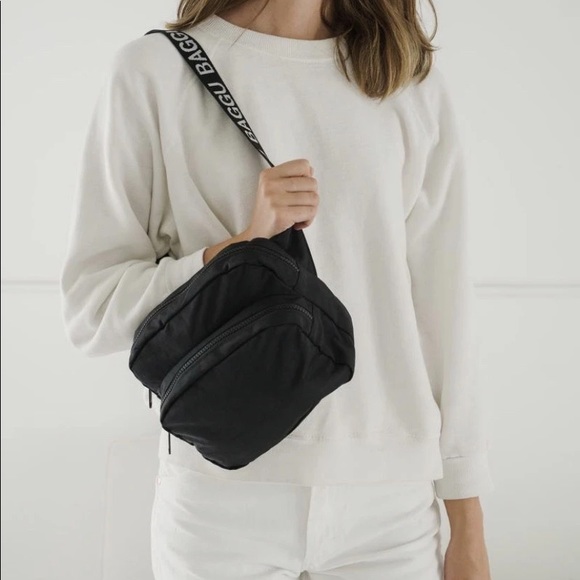 BAGGU Women's Fanny Pack - Black & White Gingham, Hands-Free Nylon Bag, Adjustable Strap